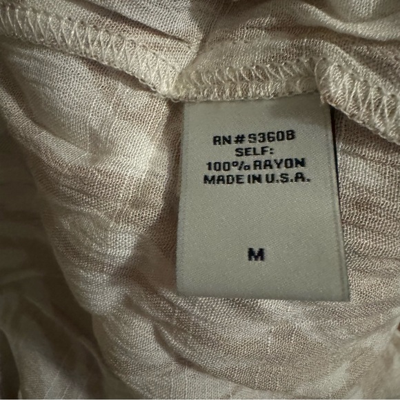 Willow Maxi Dress With Perfect Design And Print For Tropical Climates - Picture 5 of 10